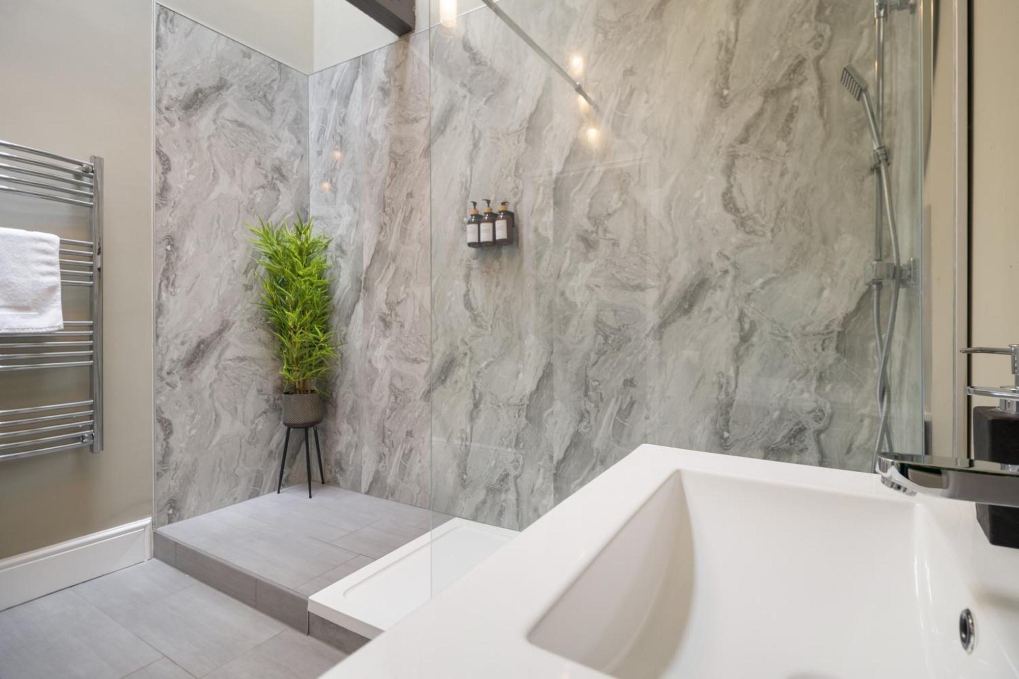 Whiskawaystays - Victoria House - Apartment 6 Вустер Екстер'єр фото